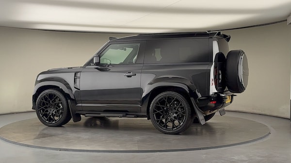 Used Land Rover Defender 90 2025 for sale - 76198003: Photo 31
