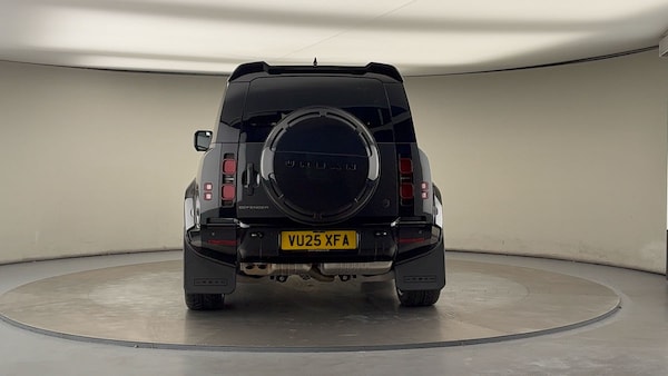 Used Land Rover Defender 90 2025 for sale - 76198003: Photo 46