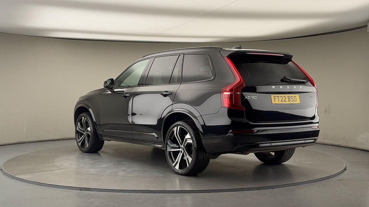 Used Volvo XC90 2022 for sale - 77129258: Photo 2