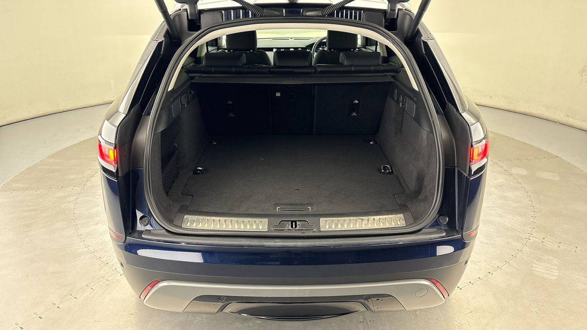 Used Land Rover Range Rover Velar 2023 for sale - 77395061: Photo 11