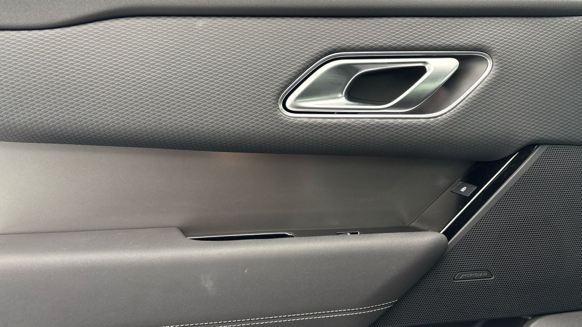 Used Land Rover Range Rover Velar 2023 for sale - 77395061: Photo 19