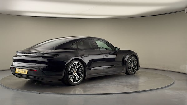 Used Porsche Taycan 2022 for sale - 76040255: Photo 21