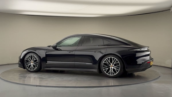 Used Porsche Taycan 2022 for sale - 76040255: Photo 26