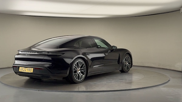 Used Porsche Taycan 2022 for sale - 76040255: Photo 39