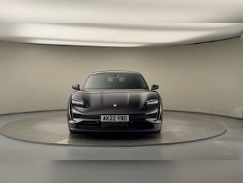 Used Porsche Taycan 2022 for sale - 76040255: Photo