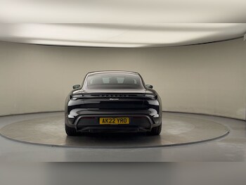 Used Porsche Taycan 2022 for sale - 76040255: Photo