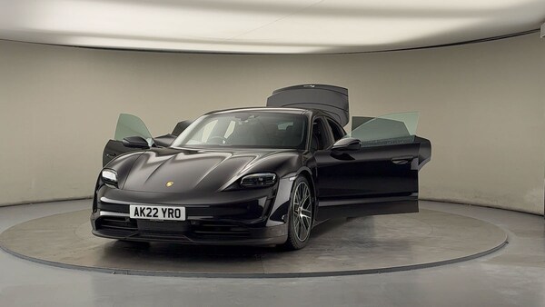 Used Porsche Taycan 2022 for sale - 76040255: Photo 50