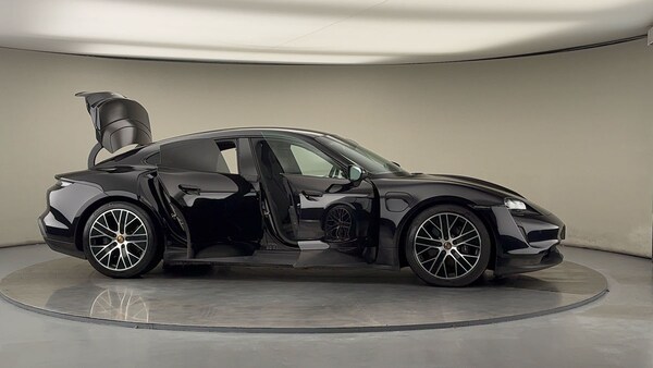Used Porsche Taycan 2022 for sale - 76040255: Photo 55