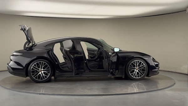 Used Porsche Taycan 2022 for sale - 76040255: Photo 56