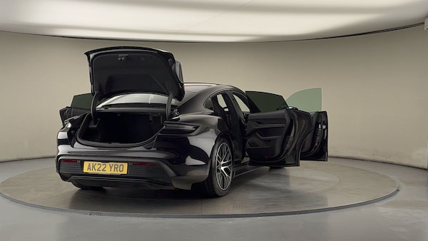 Used Porsche Taycan 2022 for sale - 76040255: Photo 59
