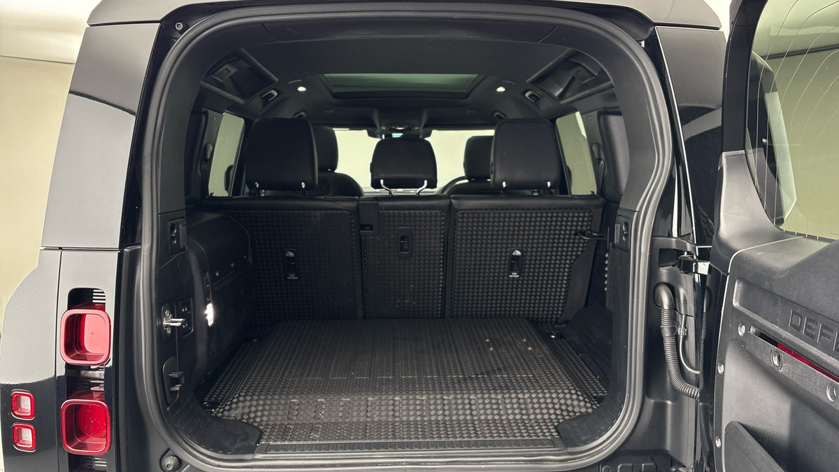Used Land Rover Defender 2021 for sale - 78182392: Photo 11