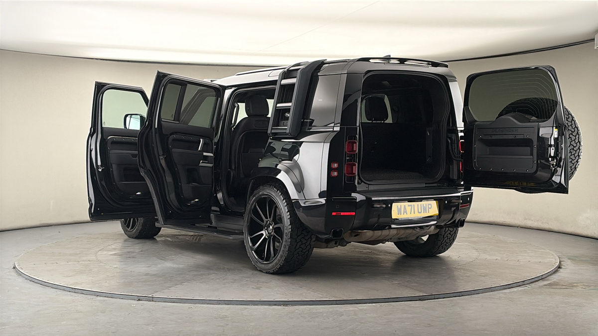 Used Land Rover Defender 2021 for sale - 78182392: Photo 23