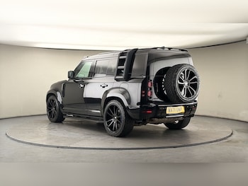 Used Land Rover Defender 2021 for sale - 78182392: Photo