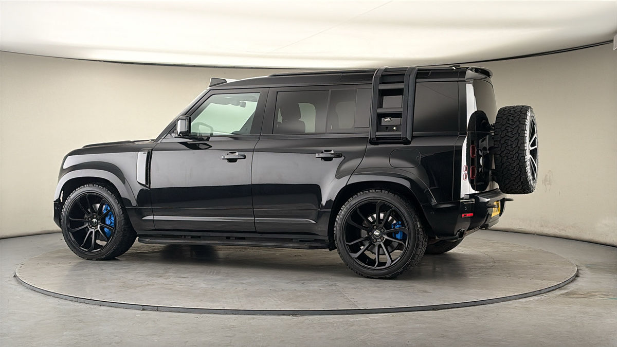 Used Land Rover Defender 2021 for sale - 78182392: Photo 32