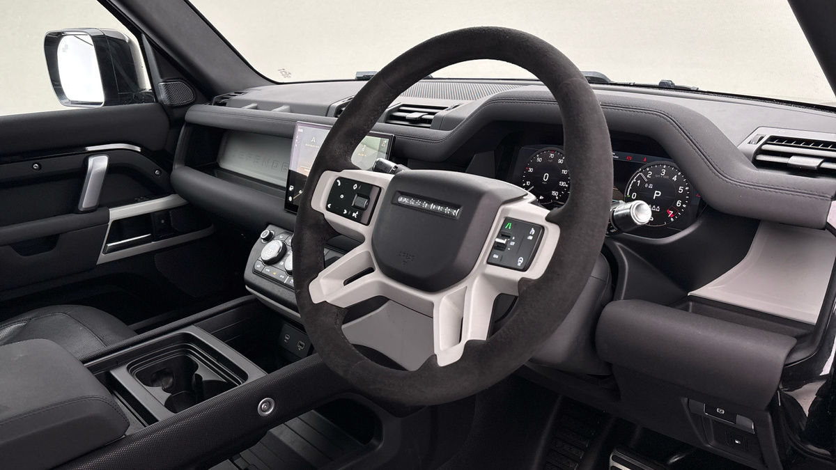 Used Land Rover Defender 2021 for sale - 78182392: Photo 5