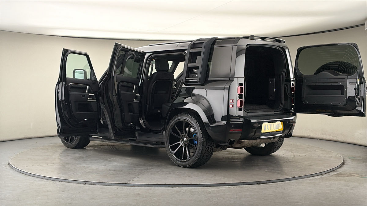 Used Land Rover Defender 2021 for sale - 78182392: Photo 50