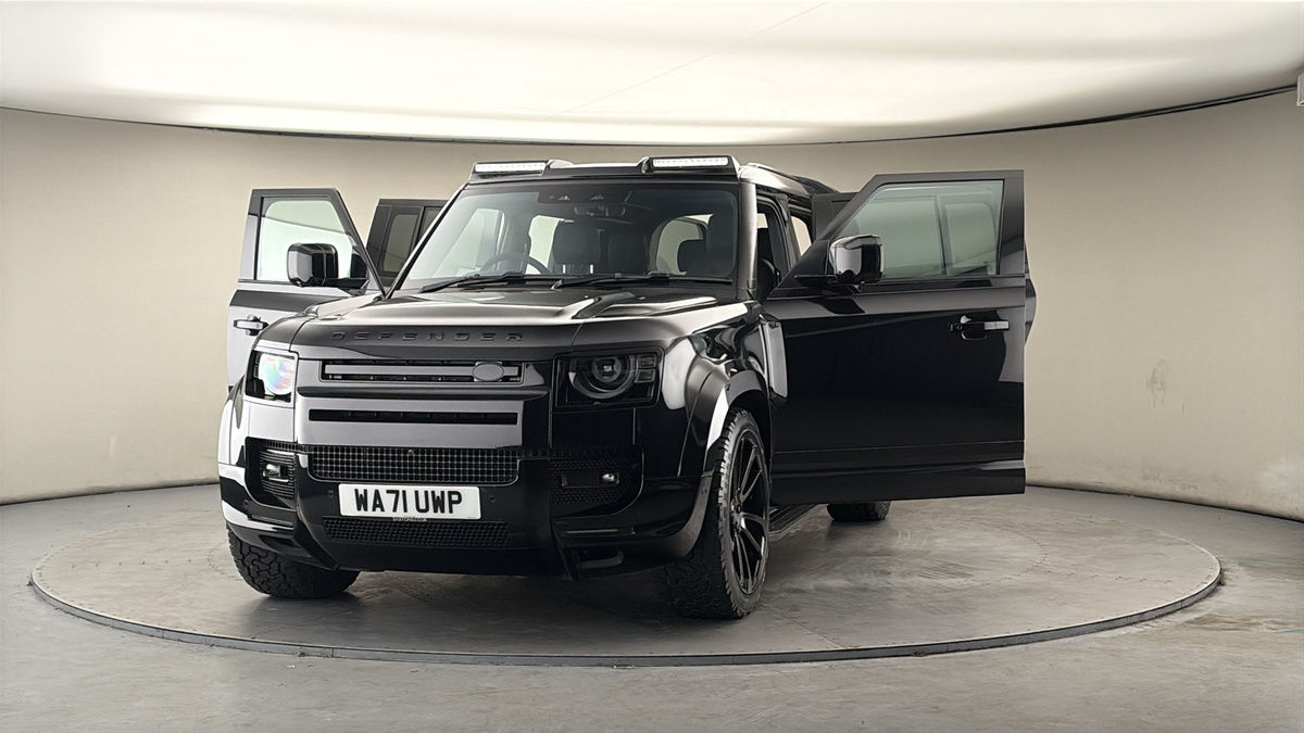 Used Land Rover Defender 2021 for sale - 78182392: Photo 56