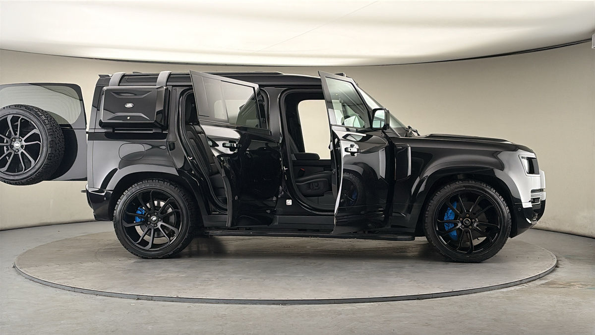 Used Land Rover Defender 2021 for sale - 78182392: Photo 61