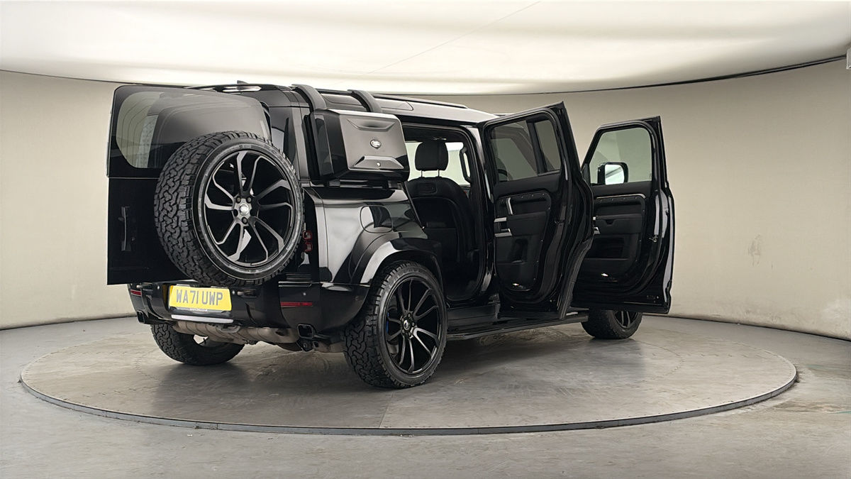 Used Land Rover Defender 2021 for sale - 78182392: Photo 64