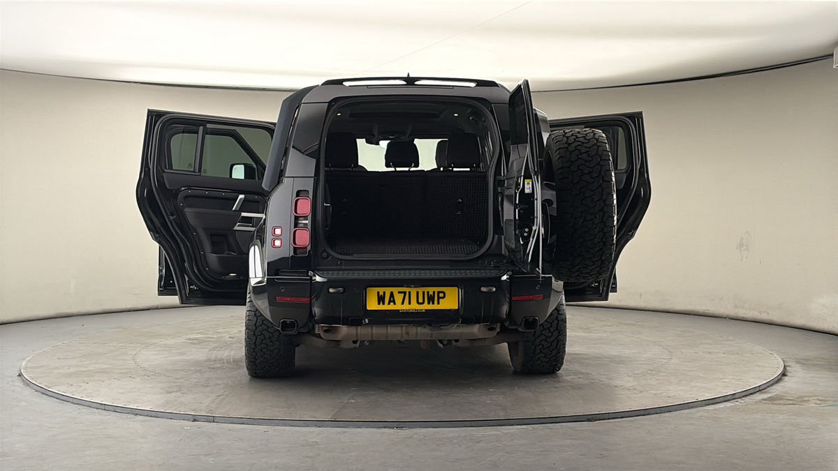 Used Land Rover Defender 2021 for sale - 78182392: Photo 66