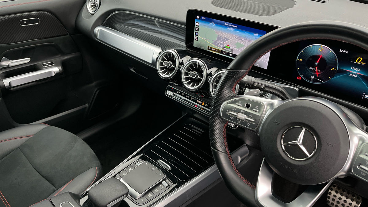 Used Mercedes-Benz GLB 2023 for sale - 75833390: Photo 18