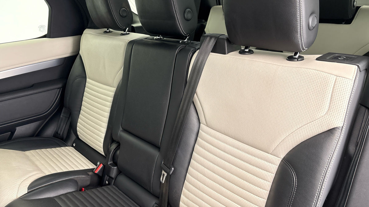 Used Land Rover Discovery 2021 for sale - 77089584: Photo 8