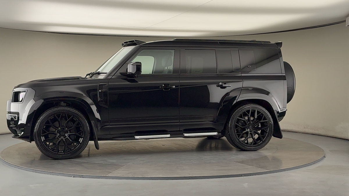 Used Land Rover Defender 110 2023 for sale - 76280713: Photo 33