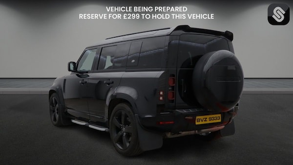Used Land Rover Defender 110 2023 for sale - 76280713: Photo 3
