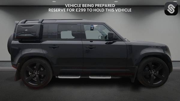 Used Land Rover Defender 110 2023 for sale - 76280713: Photo 5