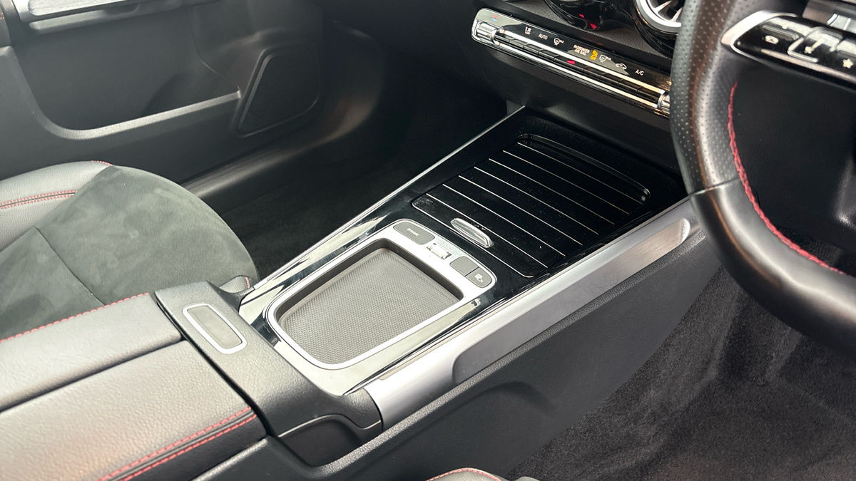 Used Mercedes-Benz GLB 2025 for sale - 76884646: Photo 18