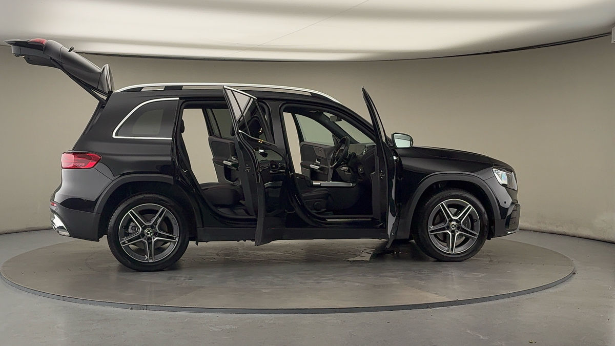 Used Mercedes-Benz GLB 2025 for sale - 76884646: Photo 57