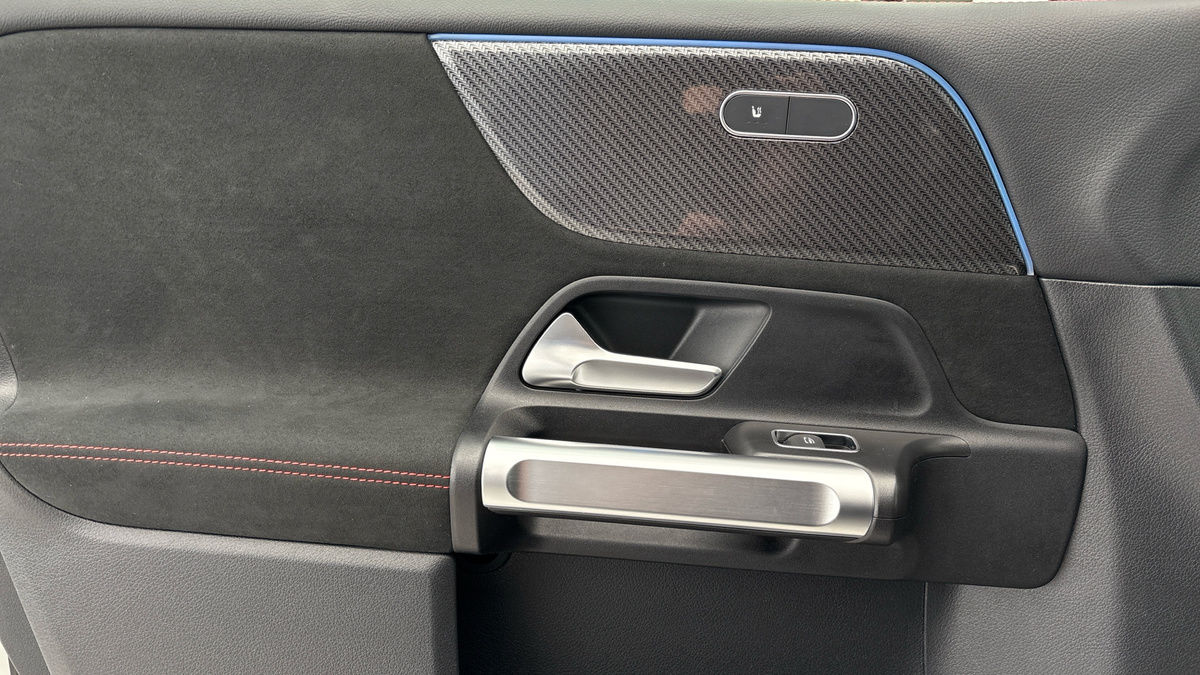 Used Mercedes-Benz GLB 2025 for sale - 76884645: Photo 19