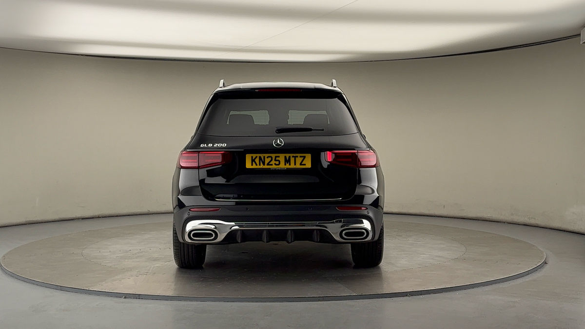 Used Mercedes-Benz GLB 2025 for sale - 76884645: Photo 4