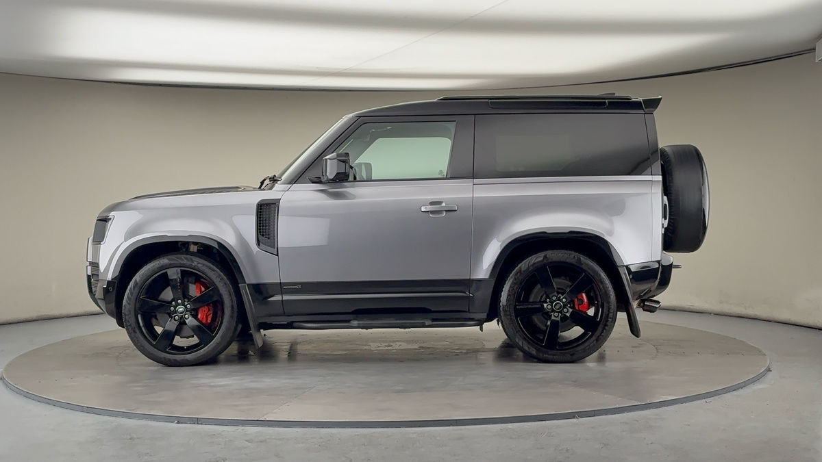 Used Land Rover Defender 90 2022 for sale - 76267790: Photo 15