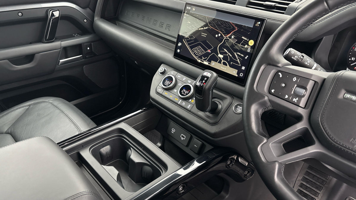 Used Land Rover Defender 90 2022 for sale - 76267790: Photo 18