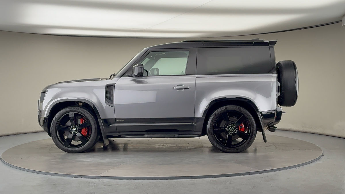 Used Land Rover Defender 90 2022 for sale - 76267790: Photo 28