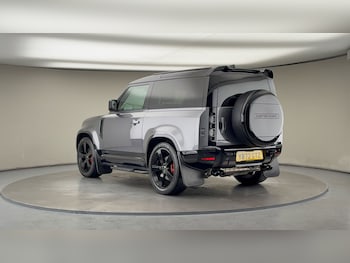 Used Land Rover Defender 90 2022 for sale - 76267790: Photo