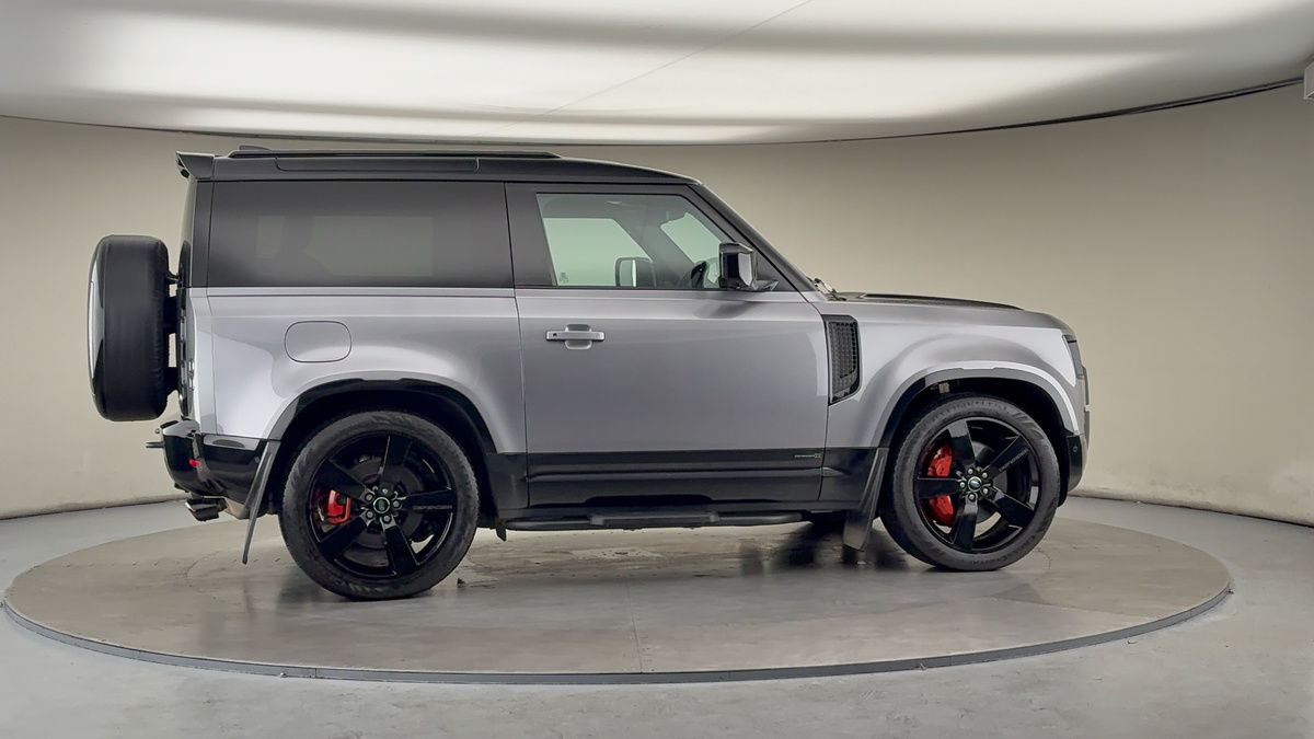 Used Land Rover Defender 90 2022 for sale - 76267790: Photo 38