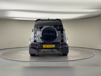 Used Land Rover Defender 90 2022 for sale - 76267790: Photo