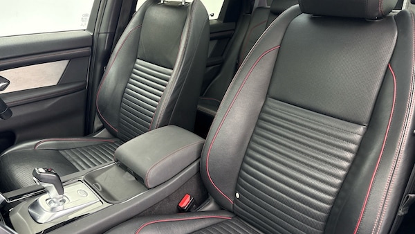 Used Land Rover Discovery Sport 2021 for sale - 75999279: Photo 4