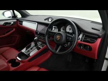 Used Porsche Macan 2023 for sale - 74238575: Photo