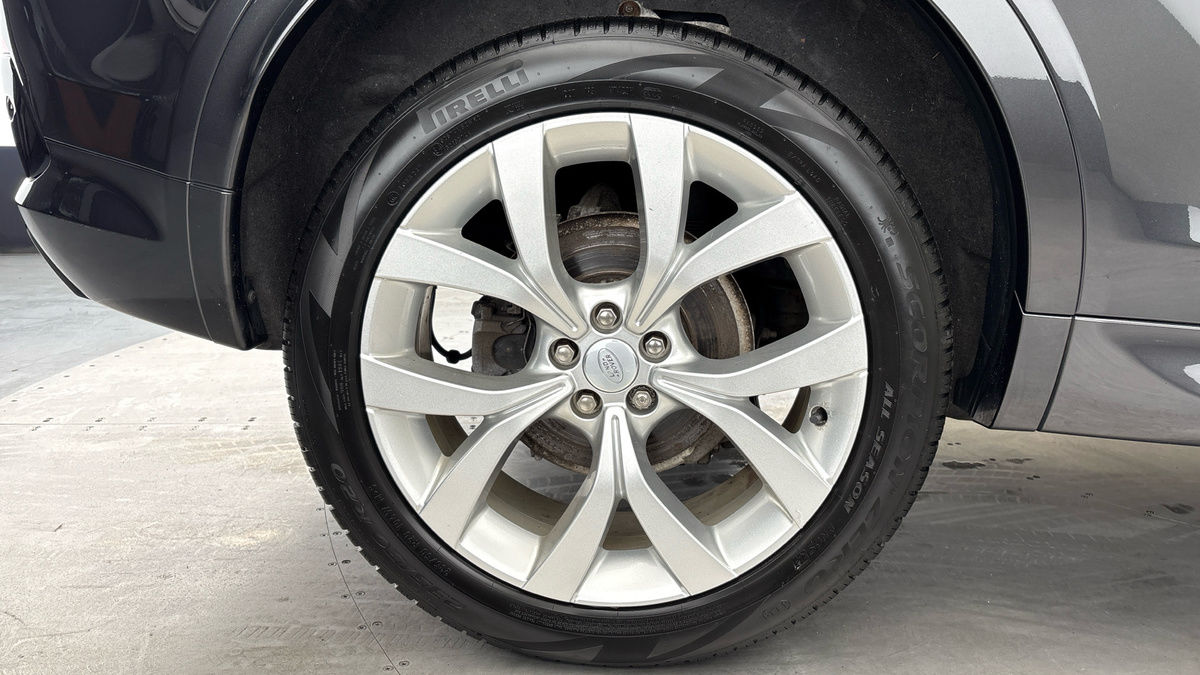 Used Land Rover Discovery Sport 2022 for sale - 76396752: Photo 10