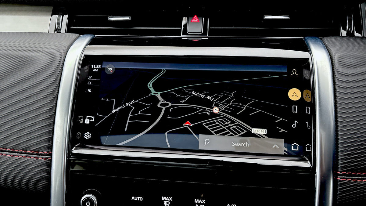 Used Land Rover Discovery Sport 2022 for sale - 76396752: Photo 17