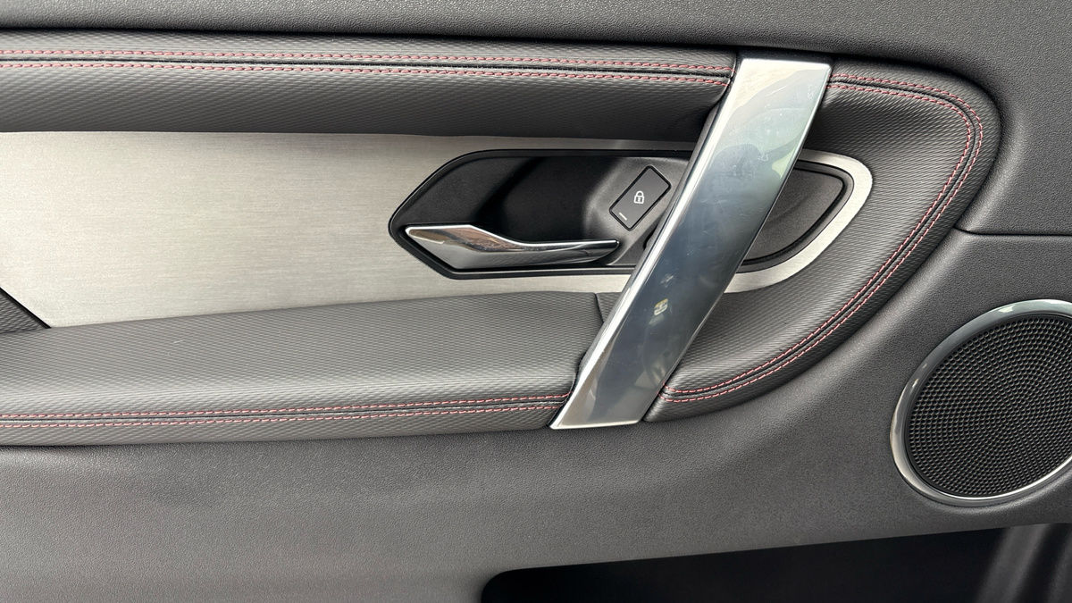 Used Land Rover Discovery Sport 2022 for sale - 76396752: Photo 19