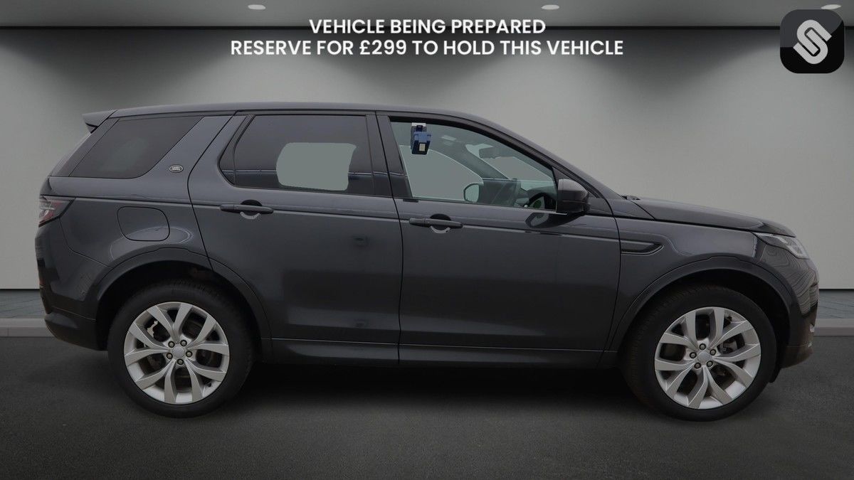 Used Land Rover Discovery Sport 2022 for sale - 76396752: Photo 5