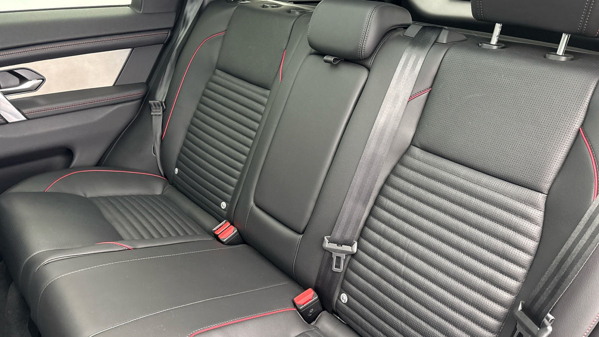 Used Land Rover Discovery Sport 2022 for sale - 76396752: Photo 8