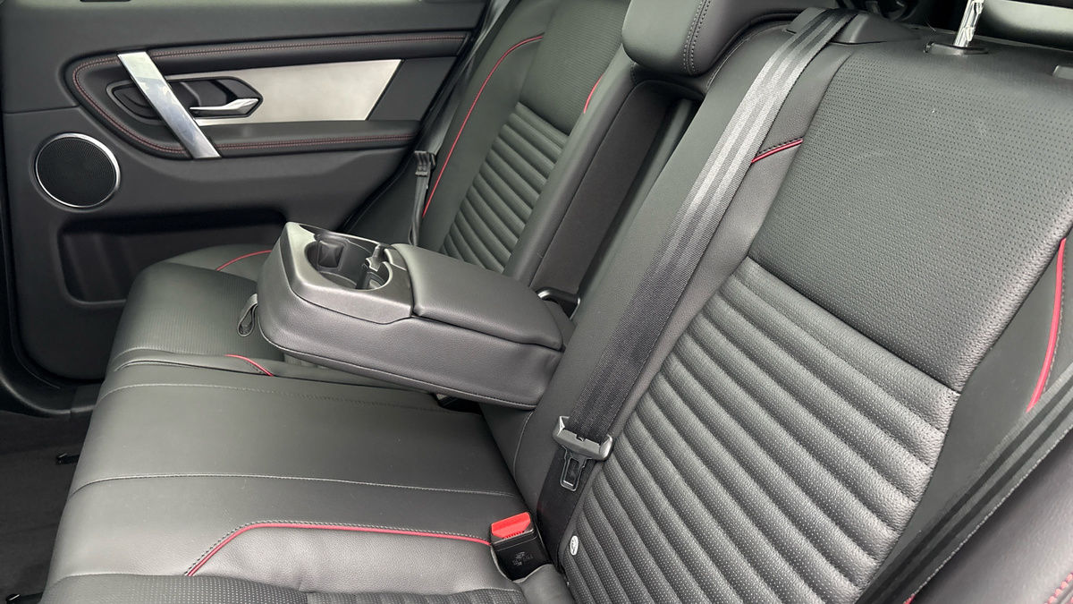 Used Land Rover Discovery Sport 2022 for sale - 76396752: Photo 9