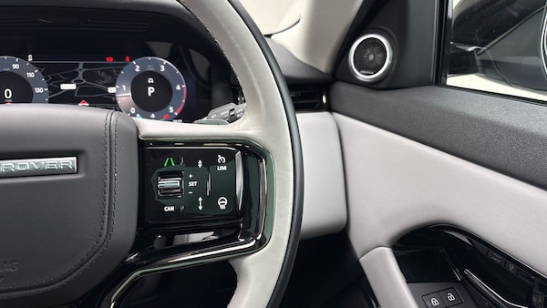 Used Land Rover Range Rover Evoque 2024 for sale - 76148521: Photo 14