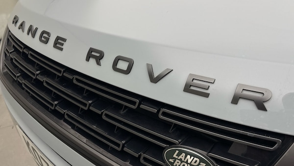 Used Land Rover Range Rover Evoque 2024 for sale - 76148521: Photo 24