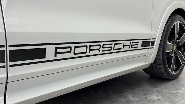 Used Porsche Cayenne 2023 for sale - 76030028: Photo 27